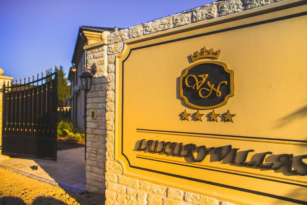 Luxury-Villas Šoproň Exteriér fotografie