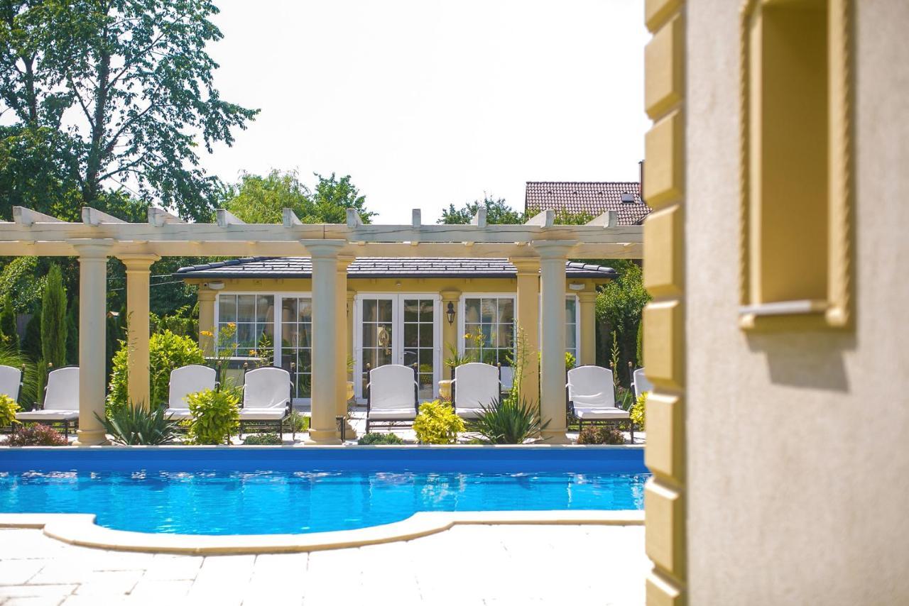 Luxury-Villas Šoproň Exteriér fotografie