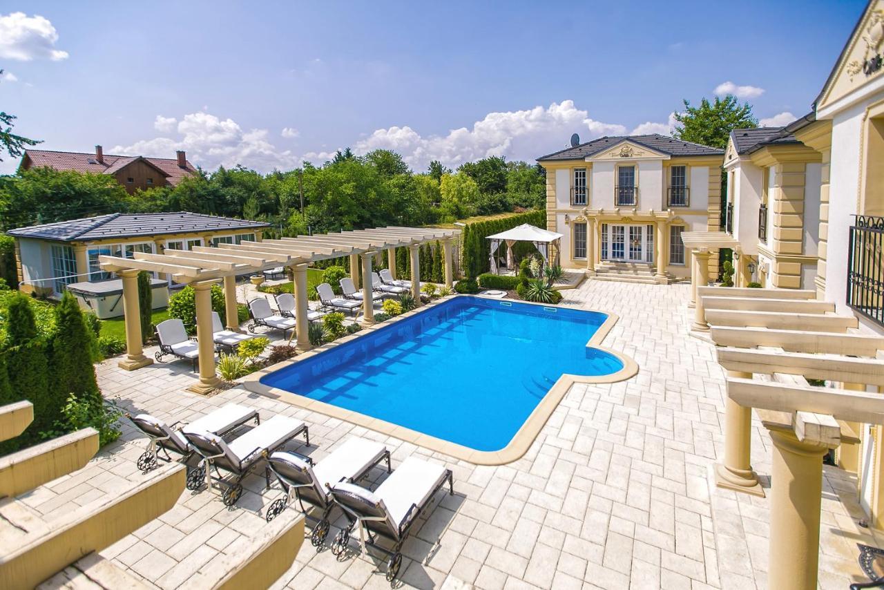 Luxury-Villas Šoproň Exteriér fotografie