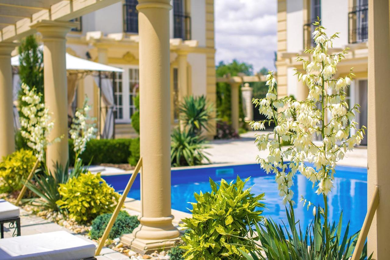 Luxury-Villas Šoproň Exteriér fotografie